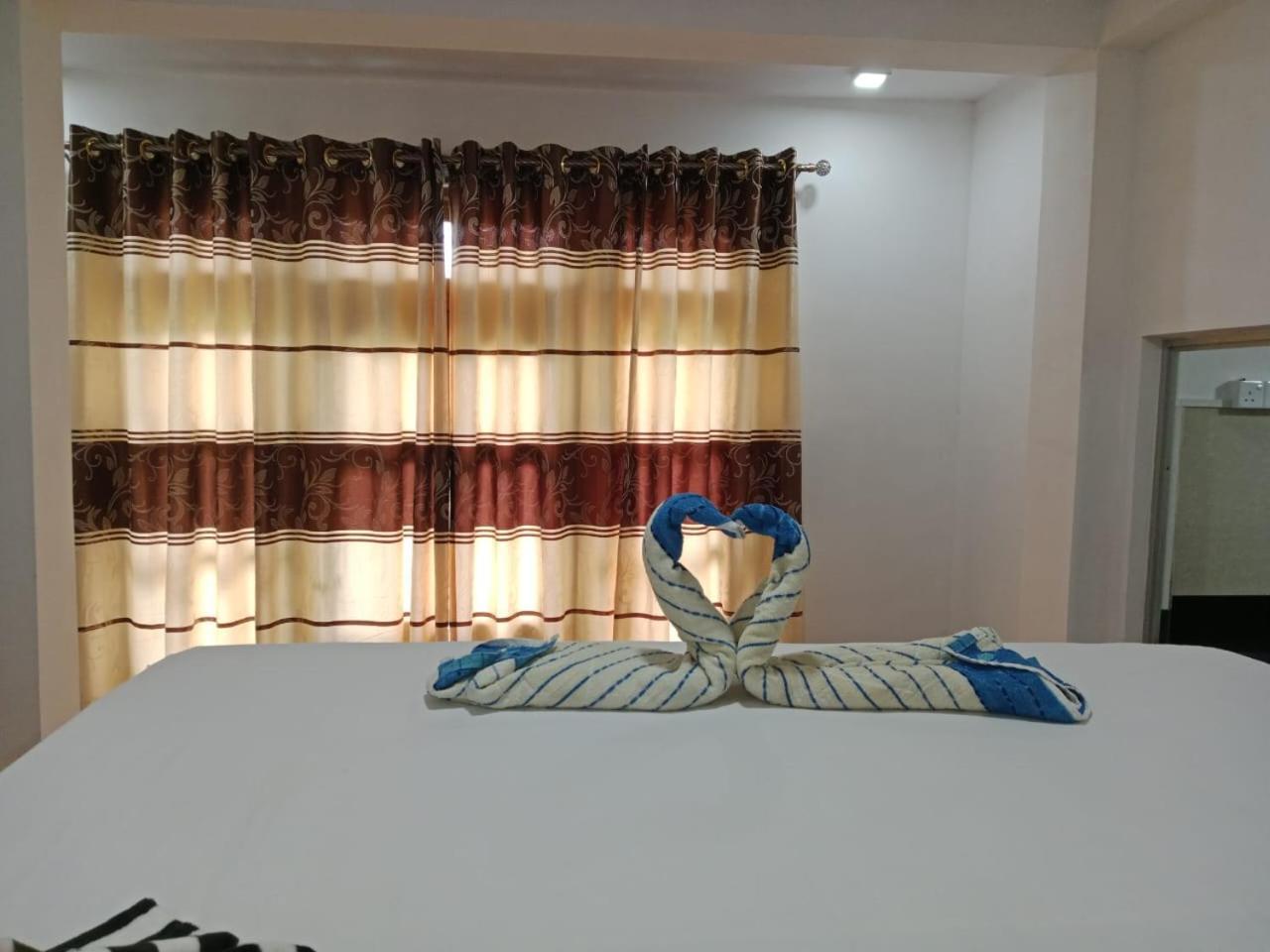 "Mount'N Mist" Apartment เอลลา ห้อง รูปภาพ