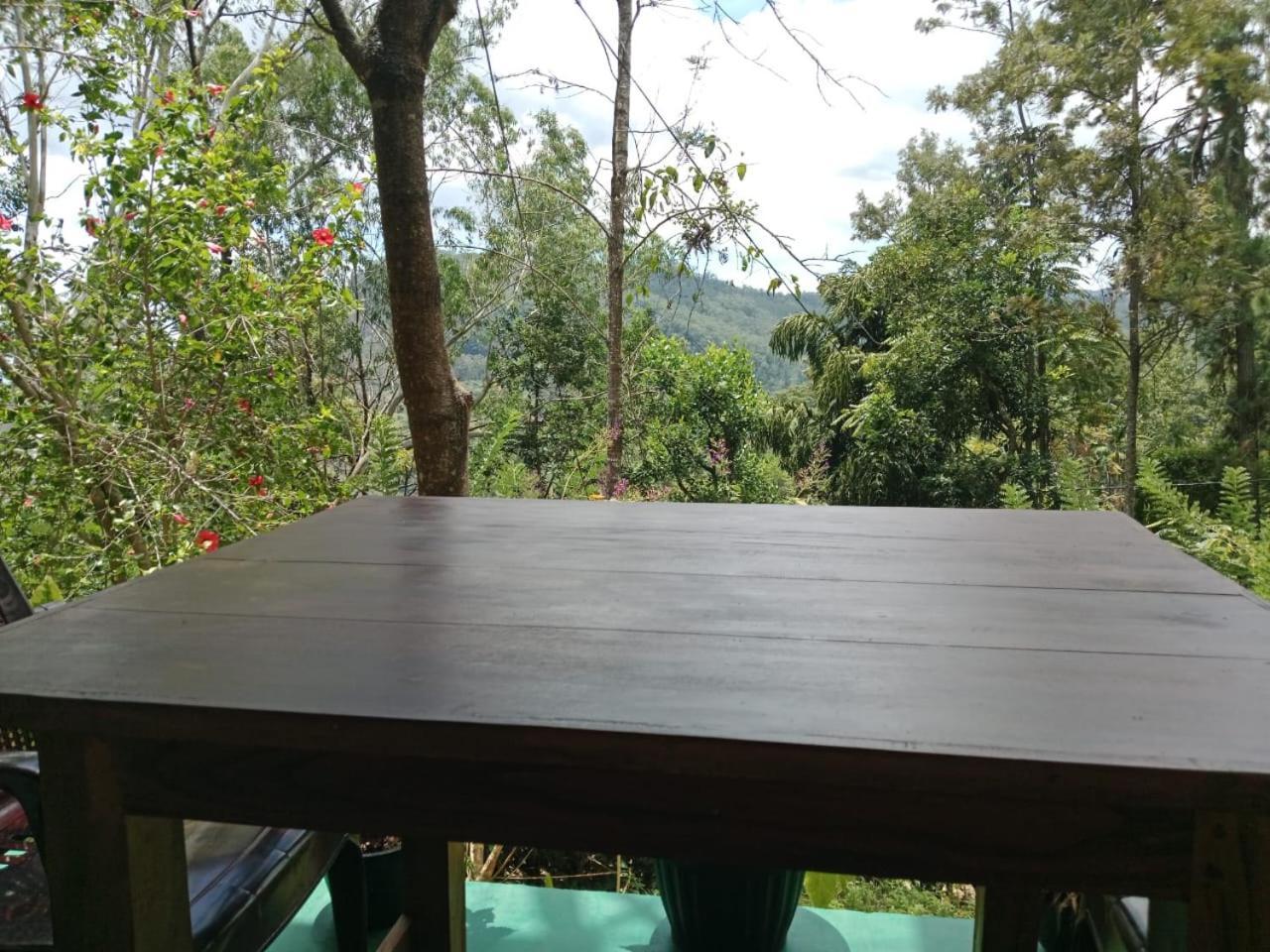 "Mount'N Mist" Apartment เอลลา ภายนอก รูปภาพ