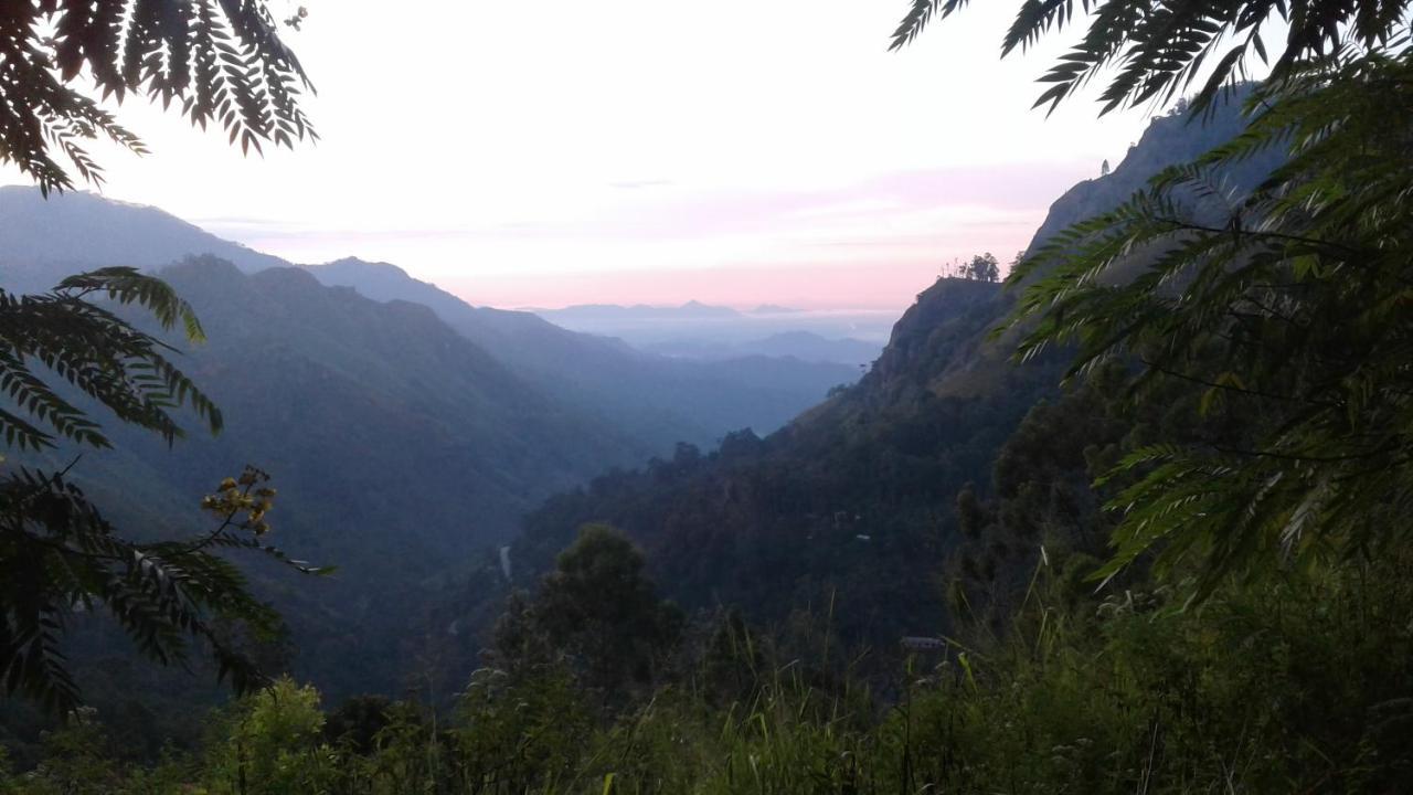 "Mount'N Mist" Apartment เอลลา ภายนอก รูปภาพ